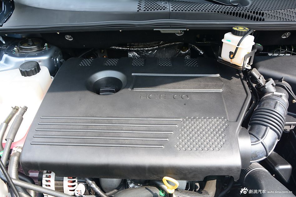 2015款艾瑞泽M7 1.8L手动宽适版