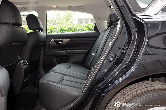 2015款天籁2.5L XL Upper欧冠科技版