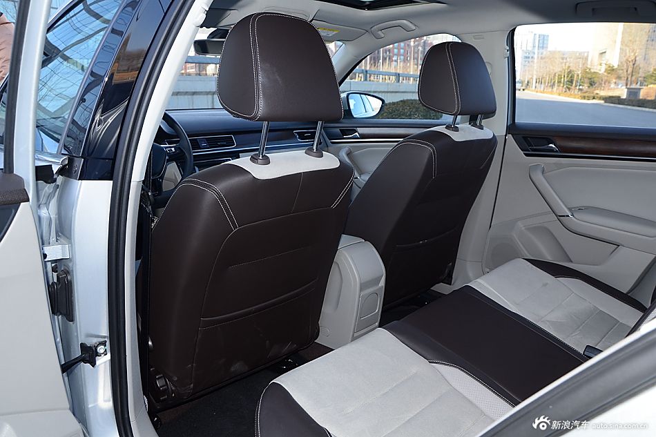 2016款大众新宝来230TSI