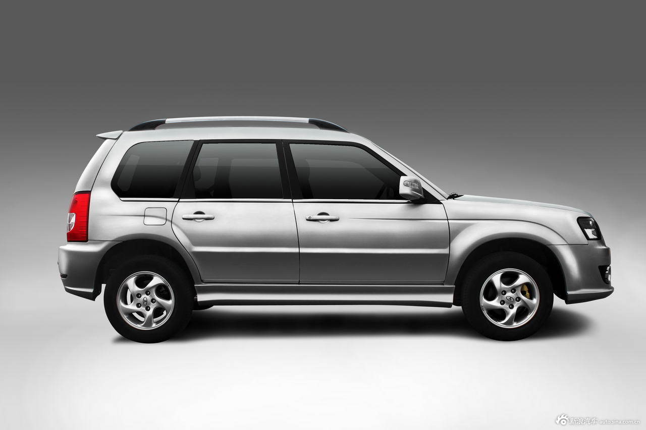 2011款野马f10官方图