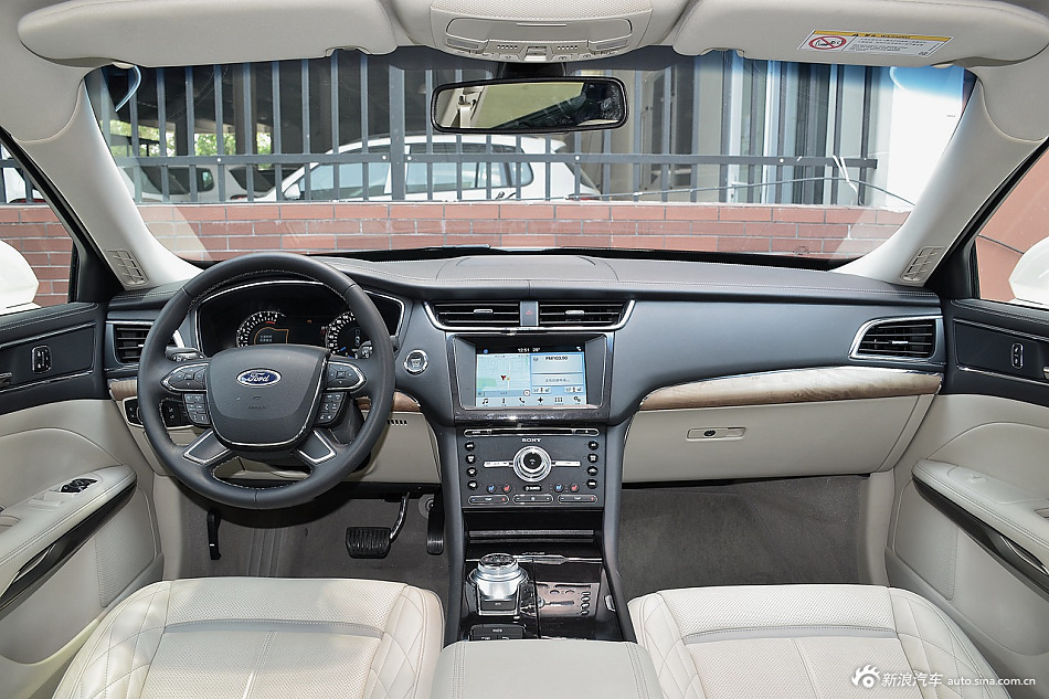 2016款金牛座2.7T GTDi限量版