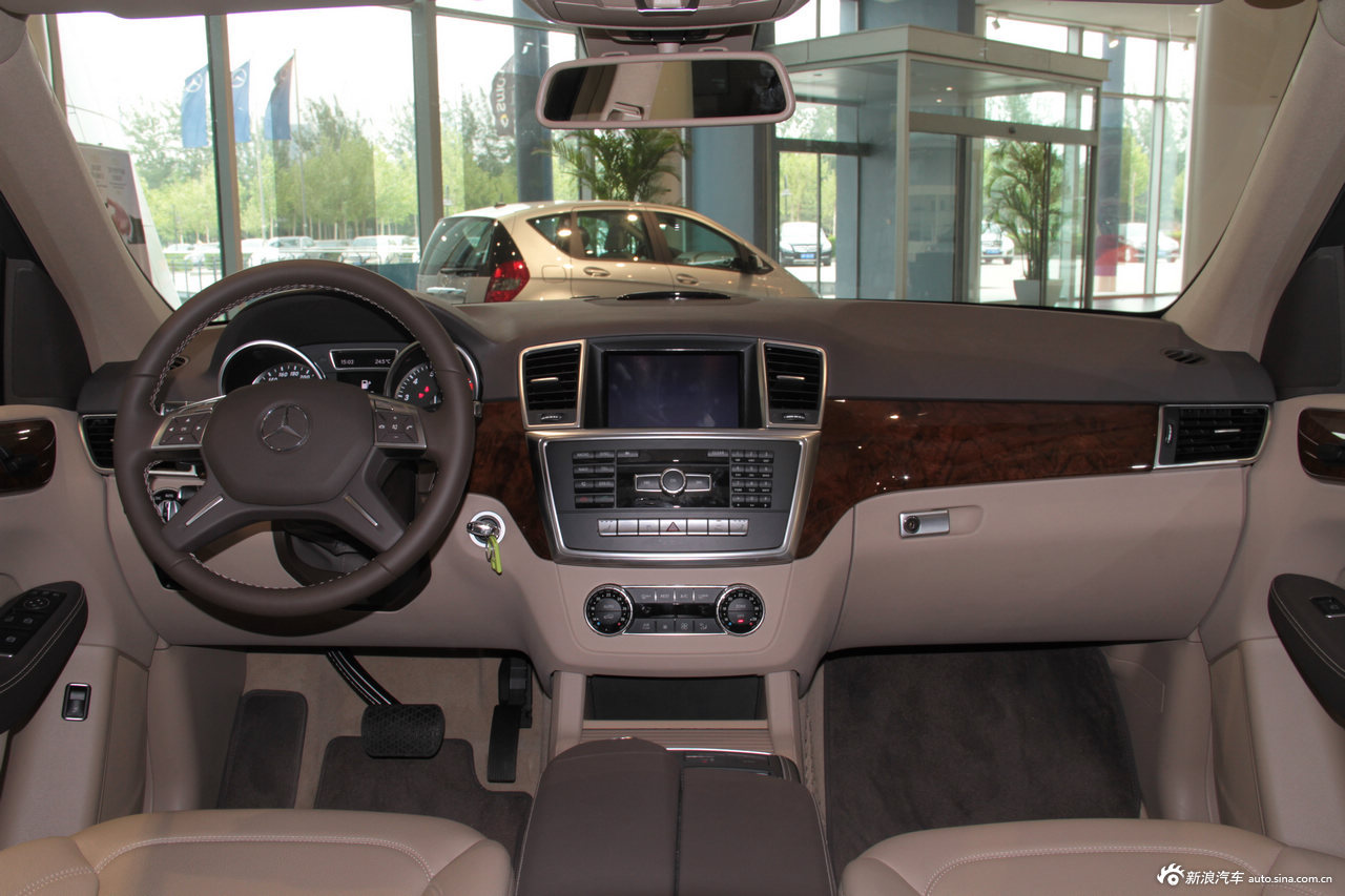 2012款奔驰ml350到店实拍