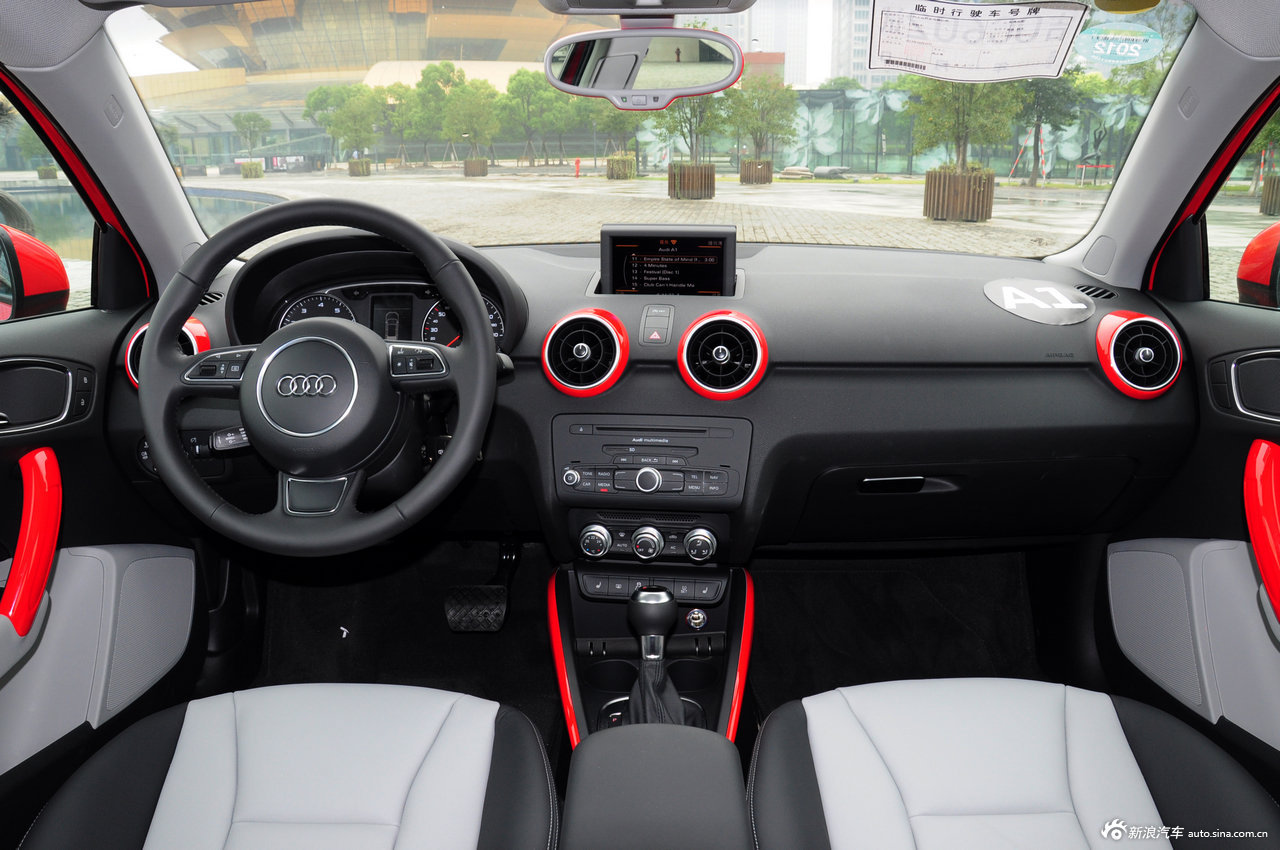 2013款奥迪a1 sportback实拍_奥迪a1内饰图片19777199_汽车图库_新浪
