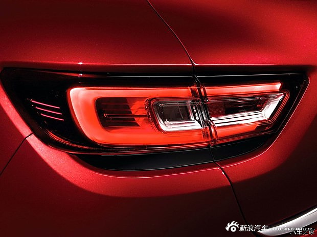 浓浓法式风格 雷诺新款Clio官图发布