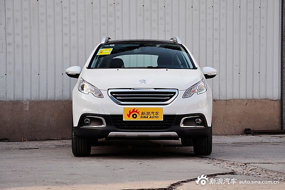 2014款标致2008 1.6L手动时尚版