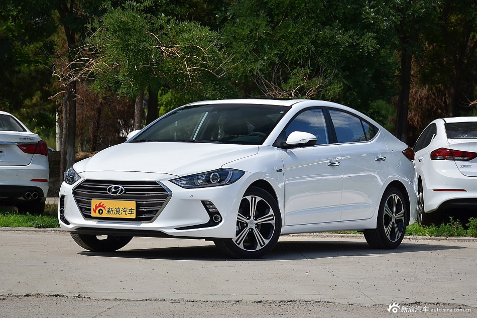 2016款领动 1.4T自动炫动旗舰型