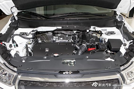 2013款标致4008 2.0L两驱时尚型