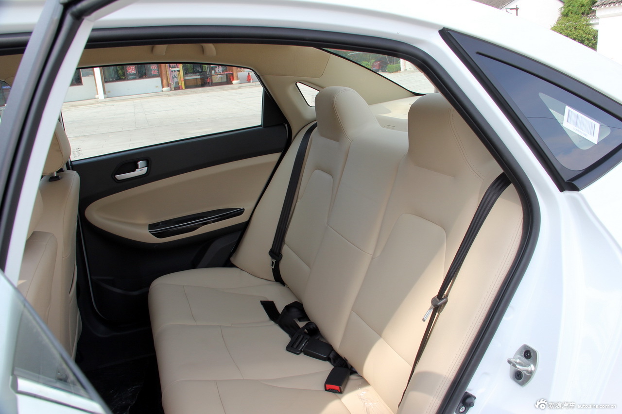 江淮和悦a30实拍_和悦a30空间图片32907327_汽车图库_新浪汽车_新浪网