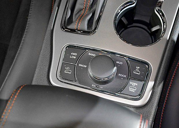 2016纽约车展：大切诺基Trailhawk发布