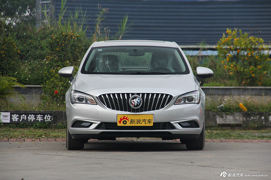 2015款威朗1.5L自动进取型15S