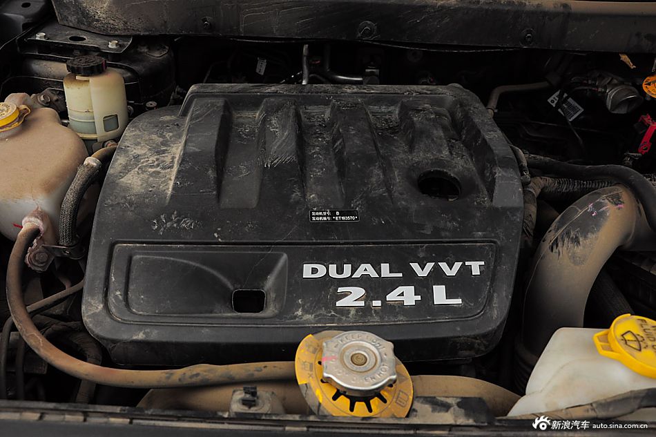 2014款酷威2.4L自动两驱旅行版