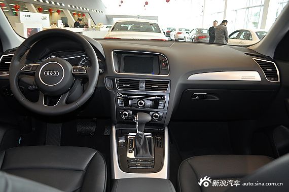 2014款奥迪Q5 40 TFSI技术型