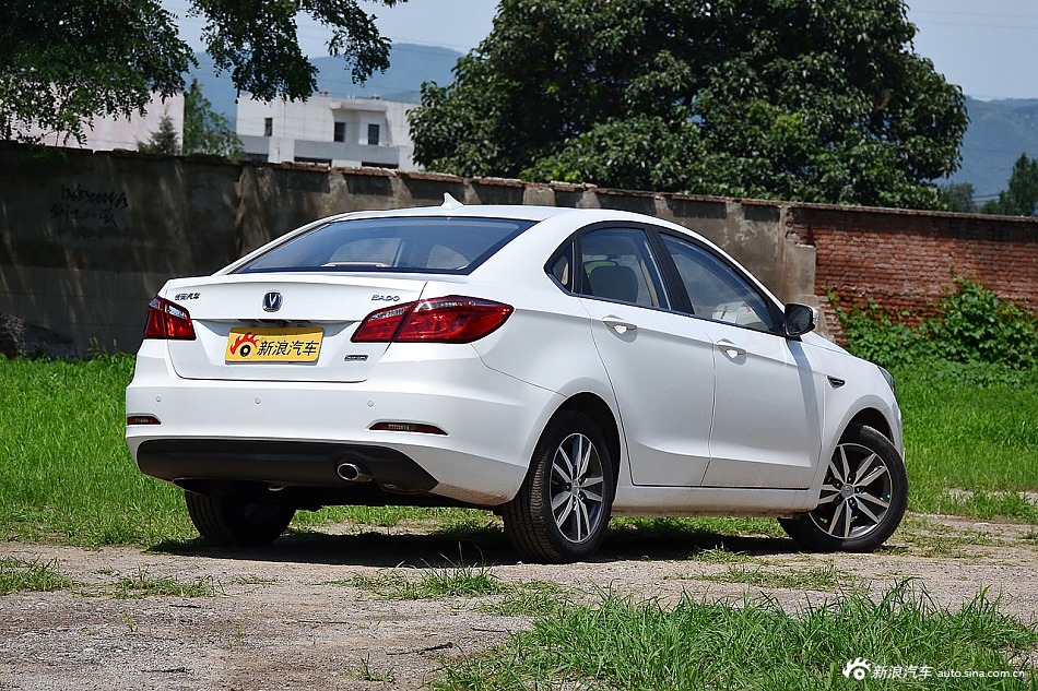 2016款逸动1.6L自动风尚型