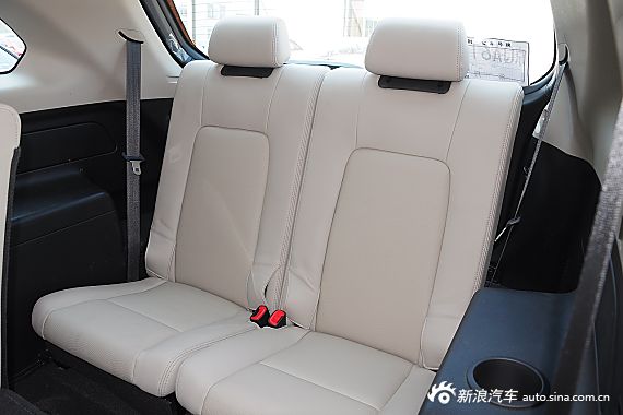 2015款科帕奇2.4L 7座四驱旗舰版