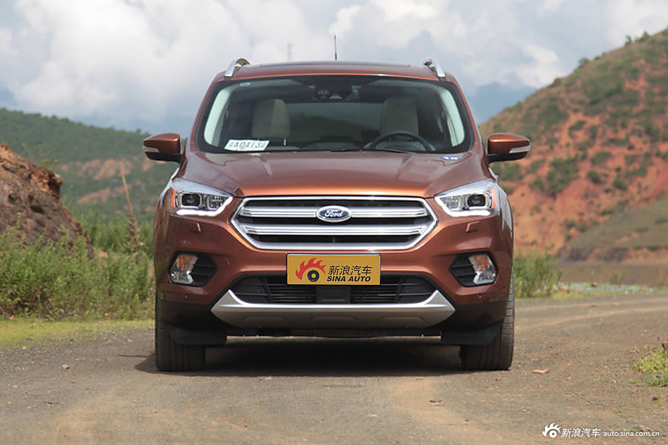 2017款翼虎2.0L EcoBoost 245四驱尊翼型