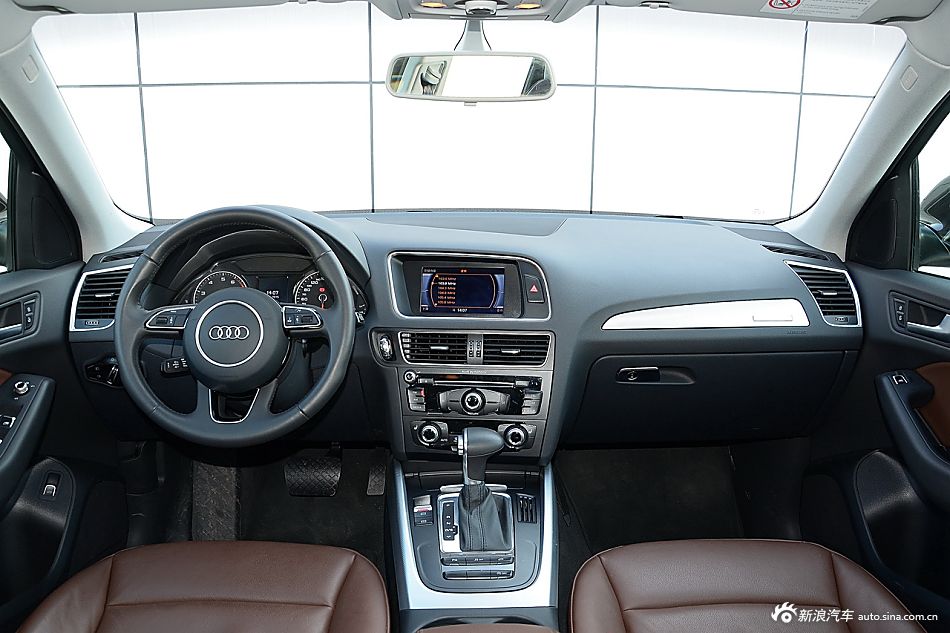 2016款奥迪Q5 40TFSI舒适型