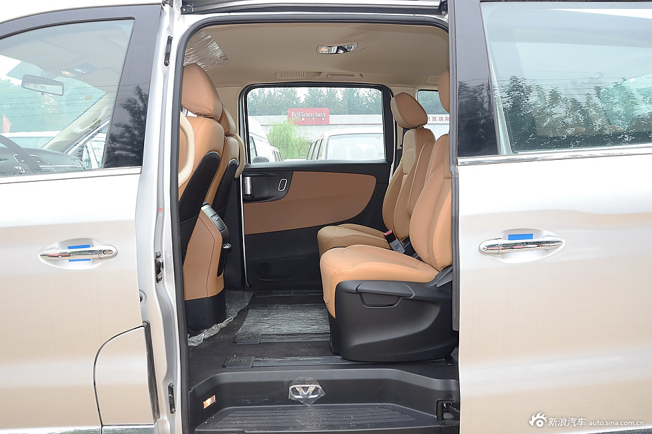 2015款华颂7 2.0T自动豪华型