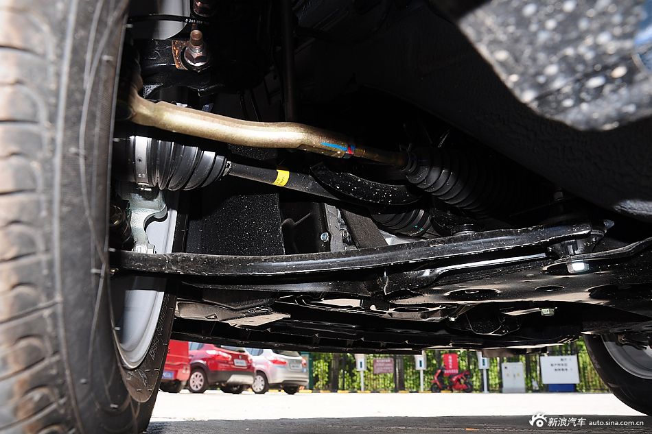 2015款启辰D50 1.6L自动豪华版