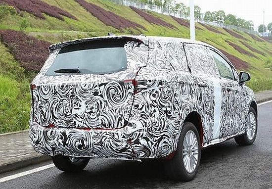 力帆全新MPV帮福特完成心愿