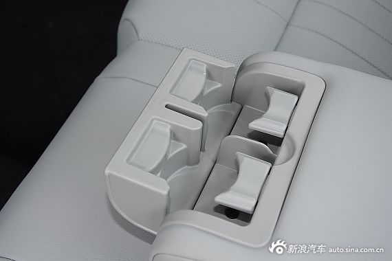 2015款纳5 1.8T自动旗舰型