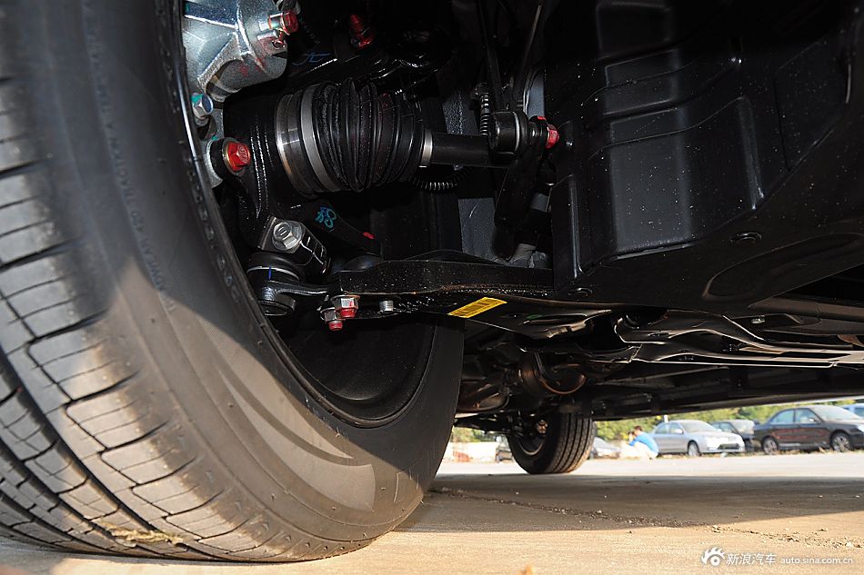 2015款DX7 1.5T自动精英型