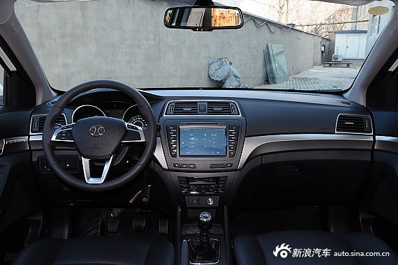 2015款绅宝X65 2.0T手动豪华型