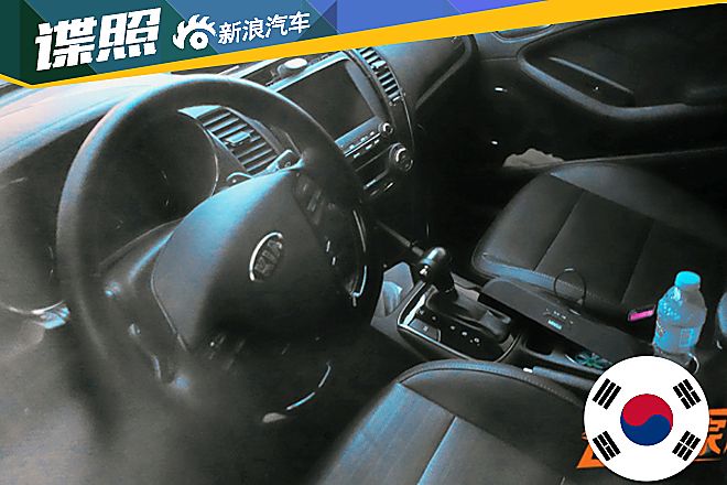 起亚新款K3谍照