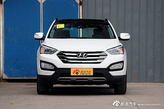 2015款全新胜达2.4L自动两驱GLS