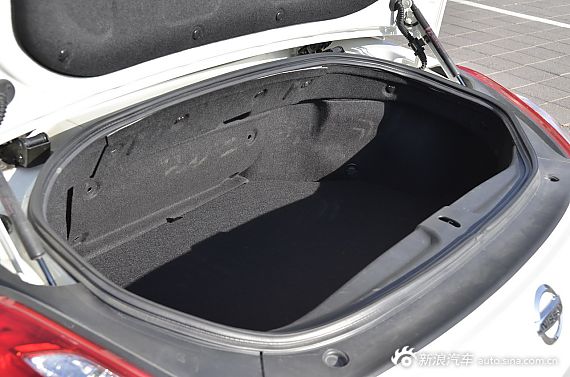 2013款日产370Z 3.7 Roadster