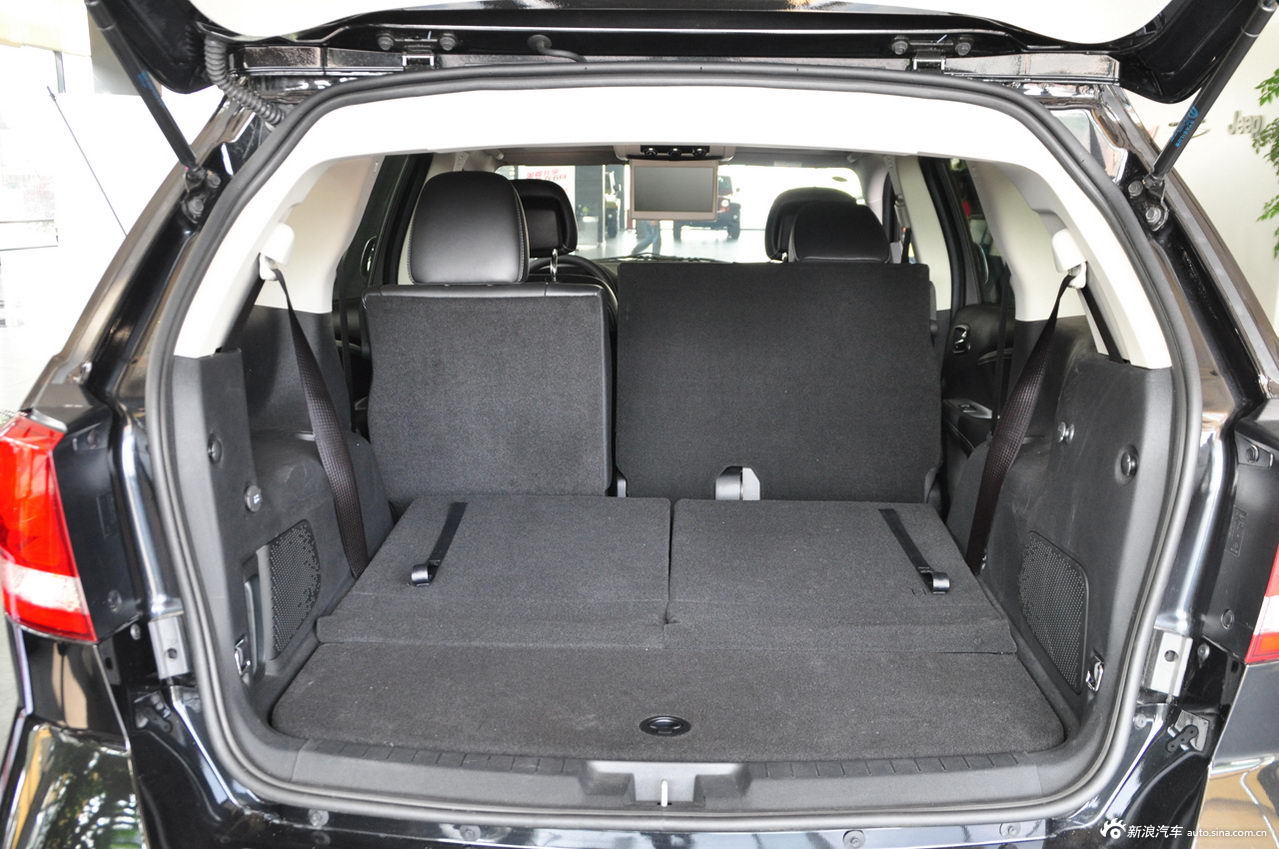 2013款酷威_酷威空间图片27457809_汽车图库_新浪汽车_新浪网