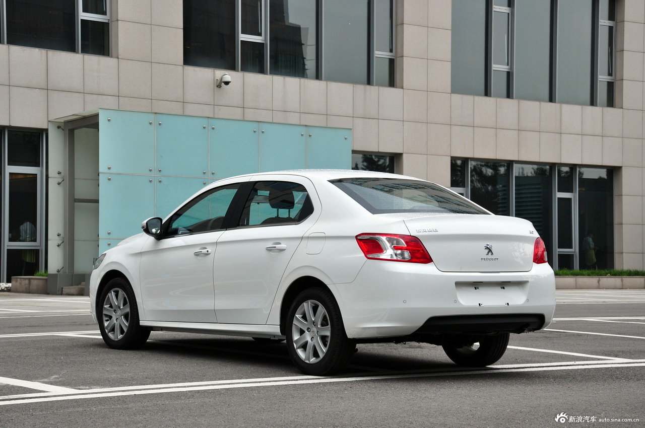 国产标致301实拍