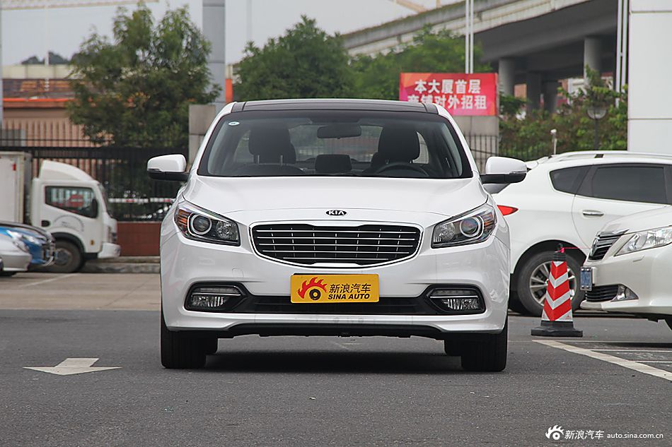 2015款起亚K4 1.8L自动DLX Special