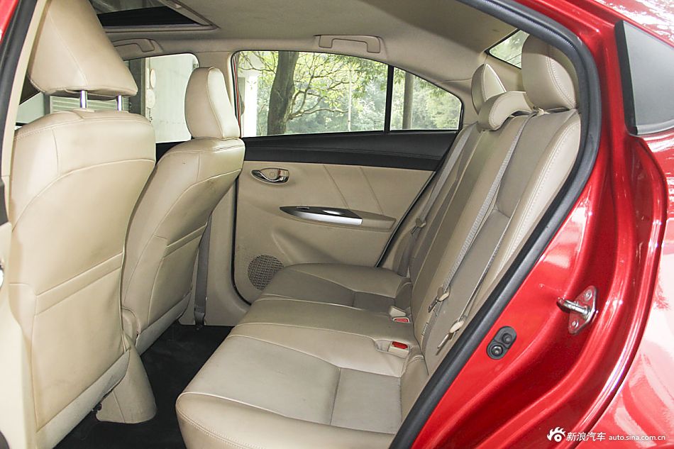 2014款威驰1.5L自动智尊版