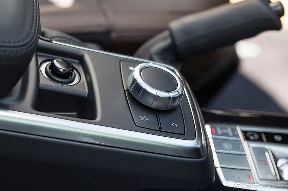 2016款奔驰G级上市