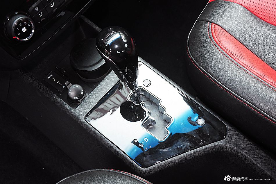 2015款瑞风S2 1.5L CVT豪华智能型