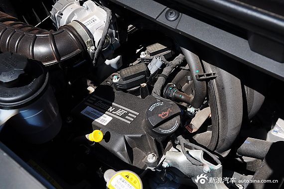 2015款瑞风M3 1.6L手动豪华智能型