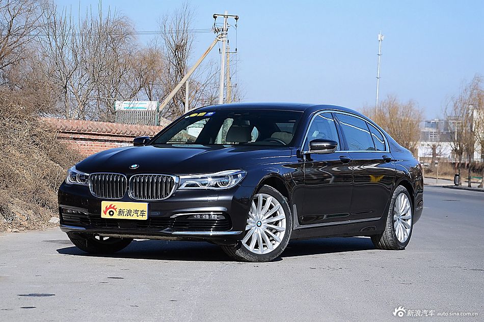 2016款宝马7系740Li 3.0T自动豪华型