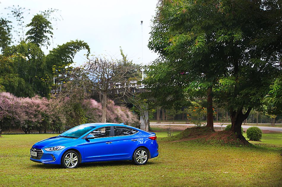 体验试驾北京现代领动