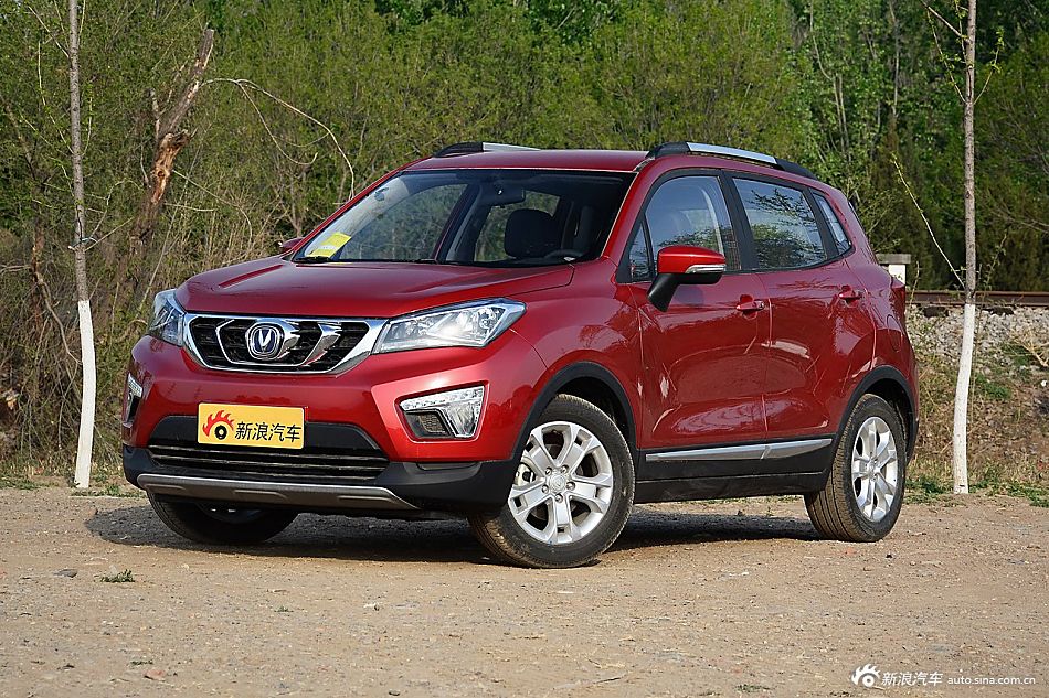 2016款长安CS15 1.5L手动豪华版