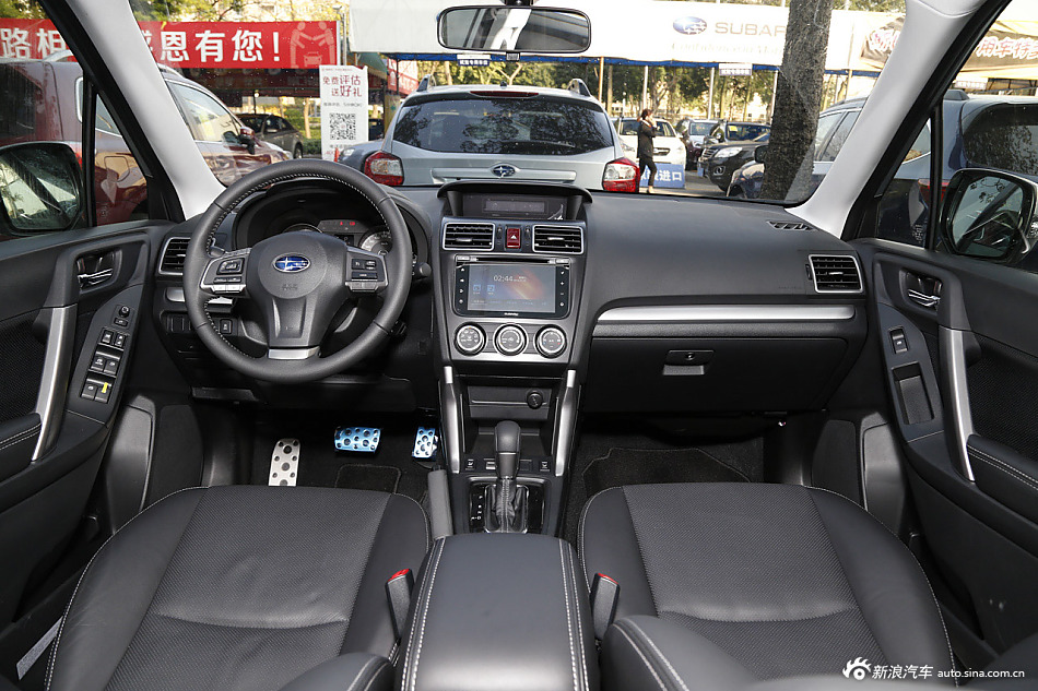 2015款森林人2.0L自动特装纪念版