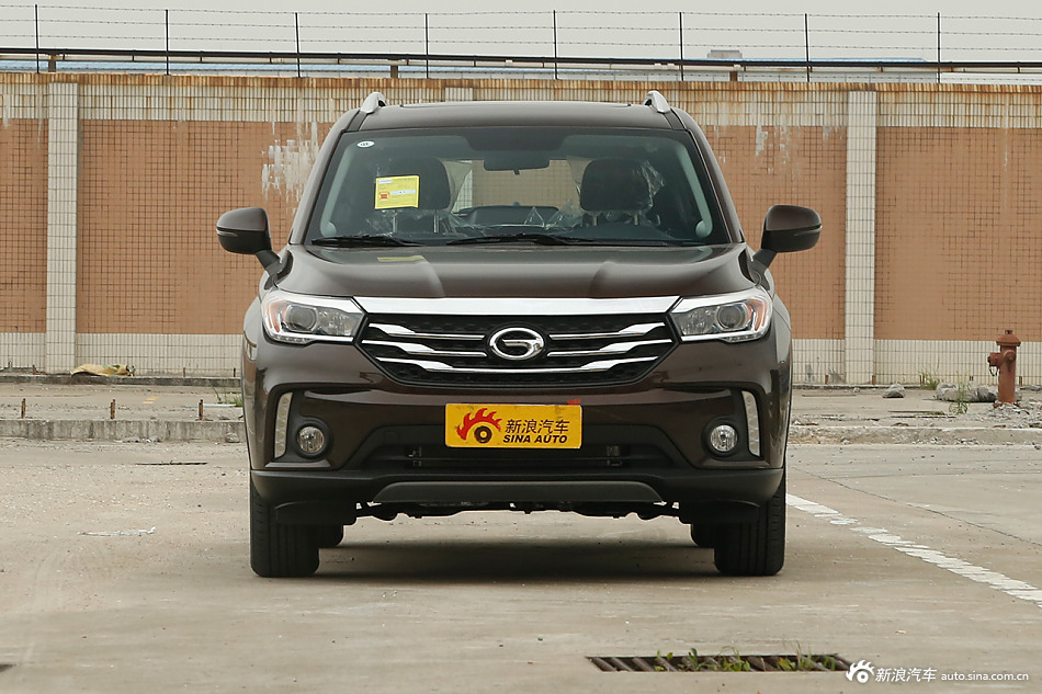 2015款传祺GS4 1.3T自动200T G-DCT精英版