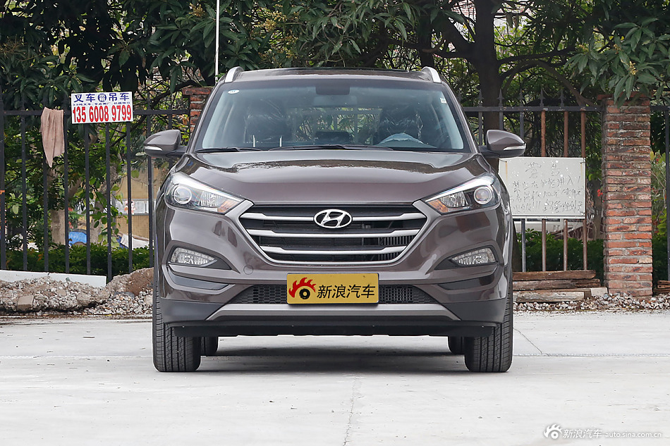 2015款全新途胜1.6T自动两驱智能型