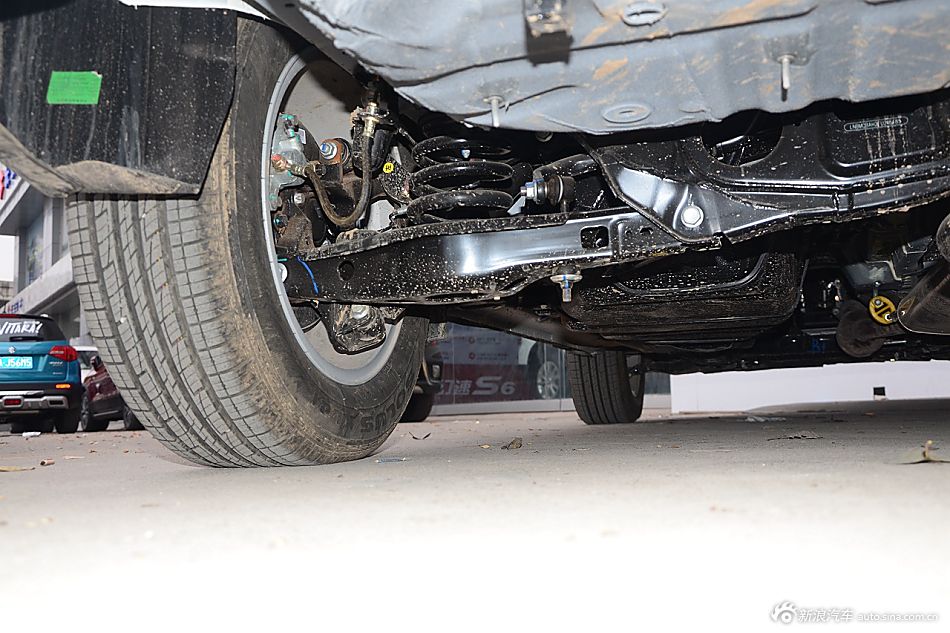 2016款幻速S6 1.5T手动风尚型