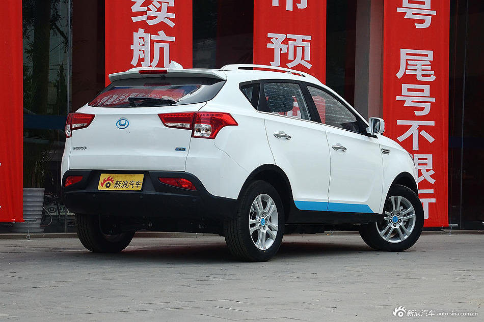 2016款华泰xEV260尊贵型