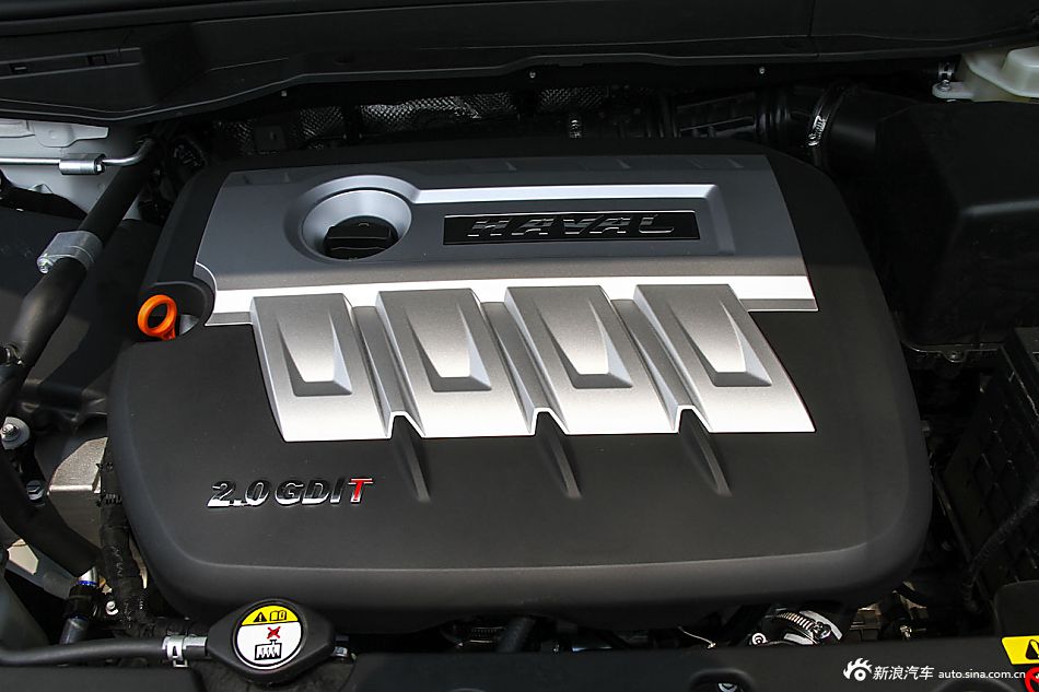 2015款哈弗H6 Coupe 2.0T自动两驱尊贵型