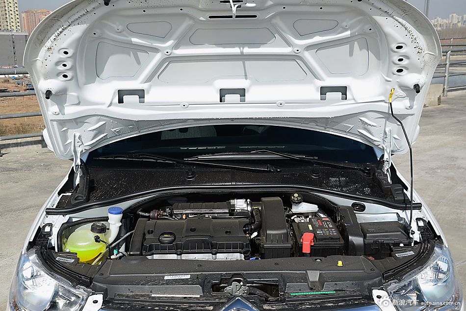 2016款全新爱丽舍1.6L手动时尚型