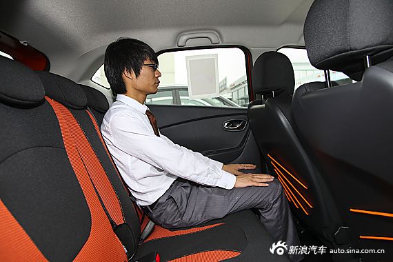 2015款卡缤1.2T自动舒适型