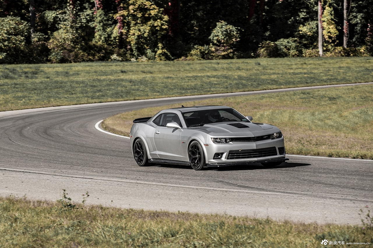 2014款科迈罗z28官方组图欣赏