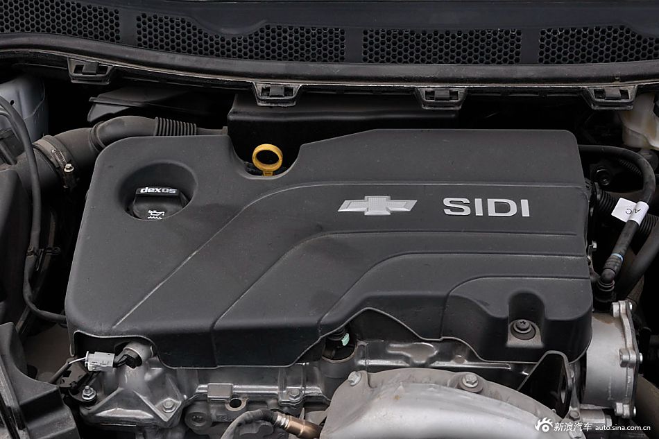 2015款科鲁兹1.5L自动豪华版