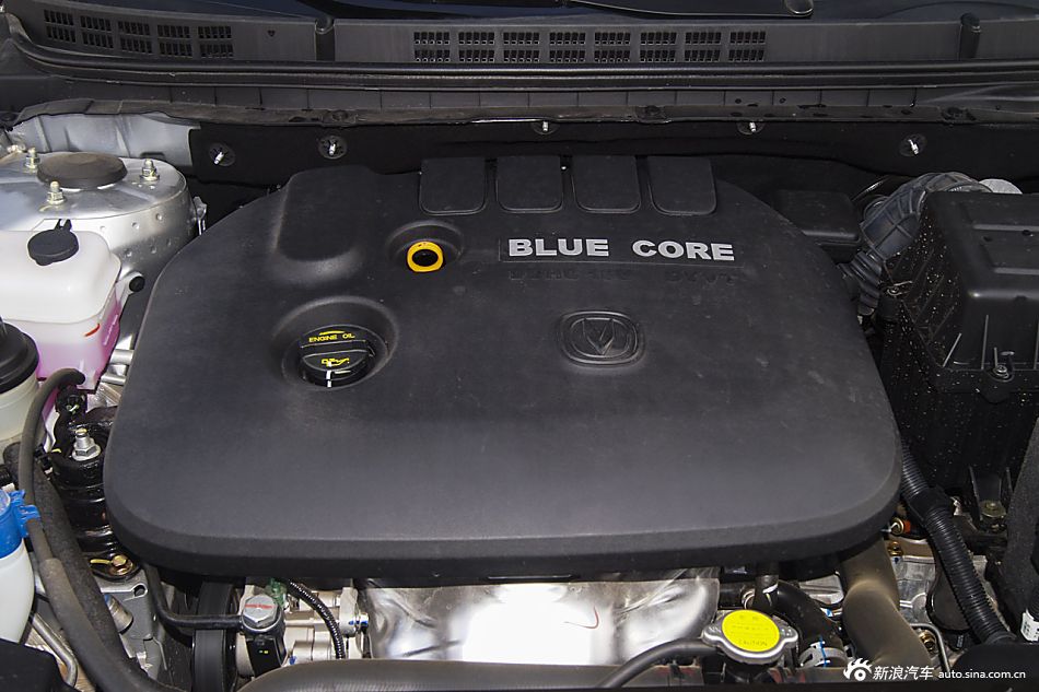 2015款逸动XT 1.6L手动俊酷型国IV